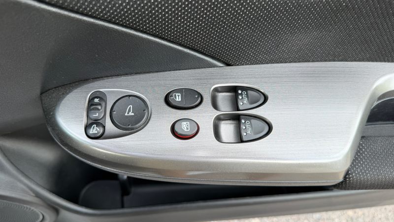 Win this Honda Civic 2010 image 14