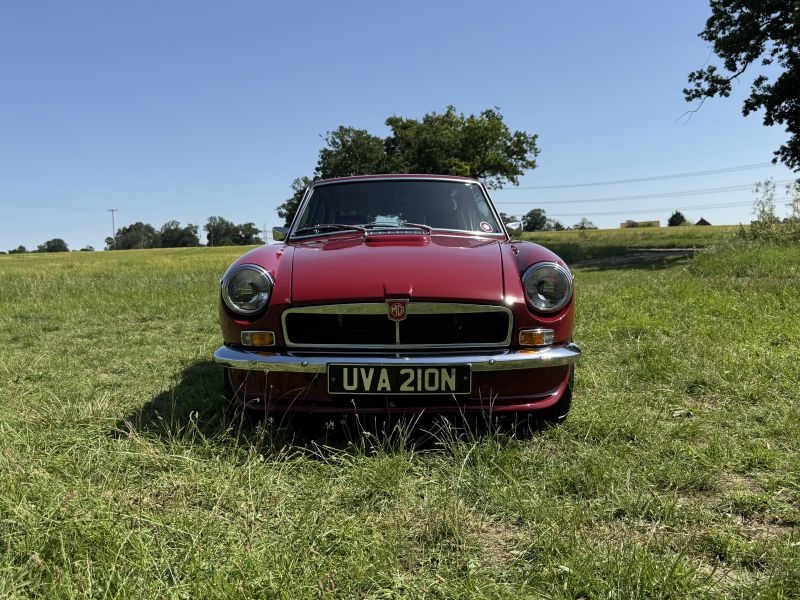 Win this 1974 Factory MGB GT V8 or £20k Cash image 10