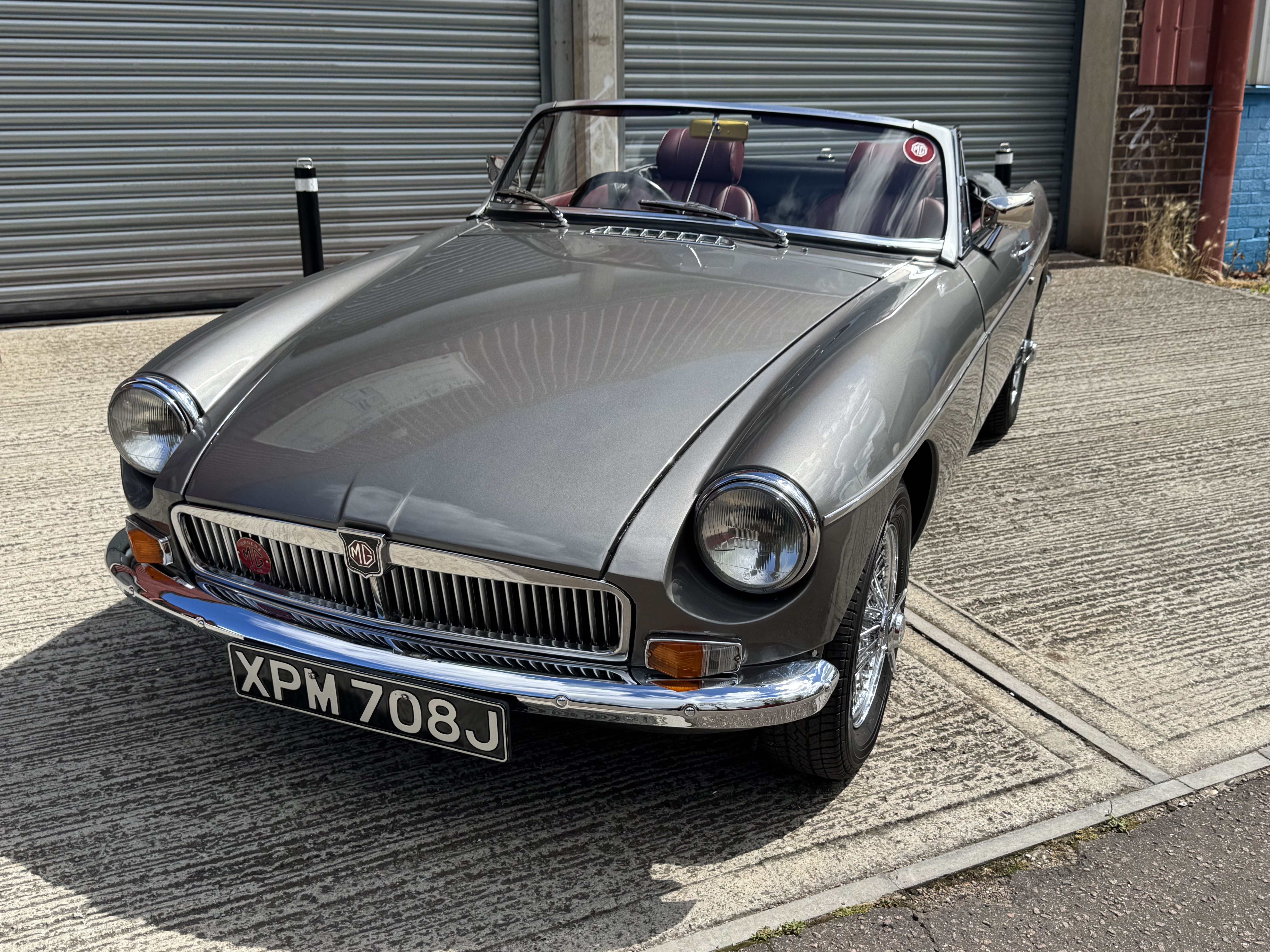 Win This Beautifully Presented 1970 MGB Roadster image 8