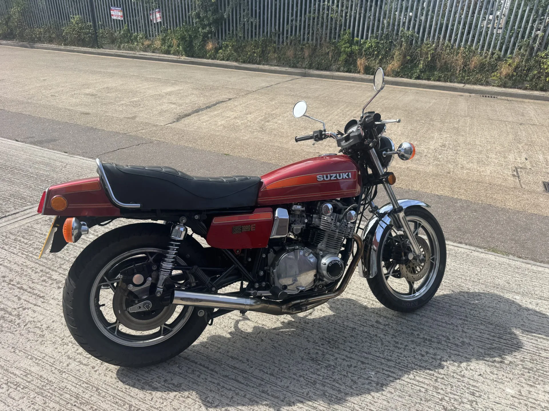 1982 Suzuki GS1000E image 3