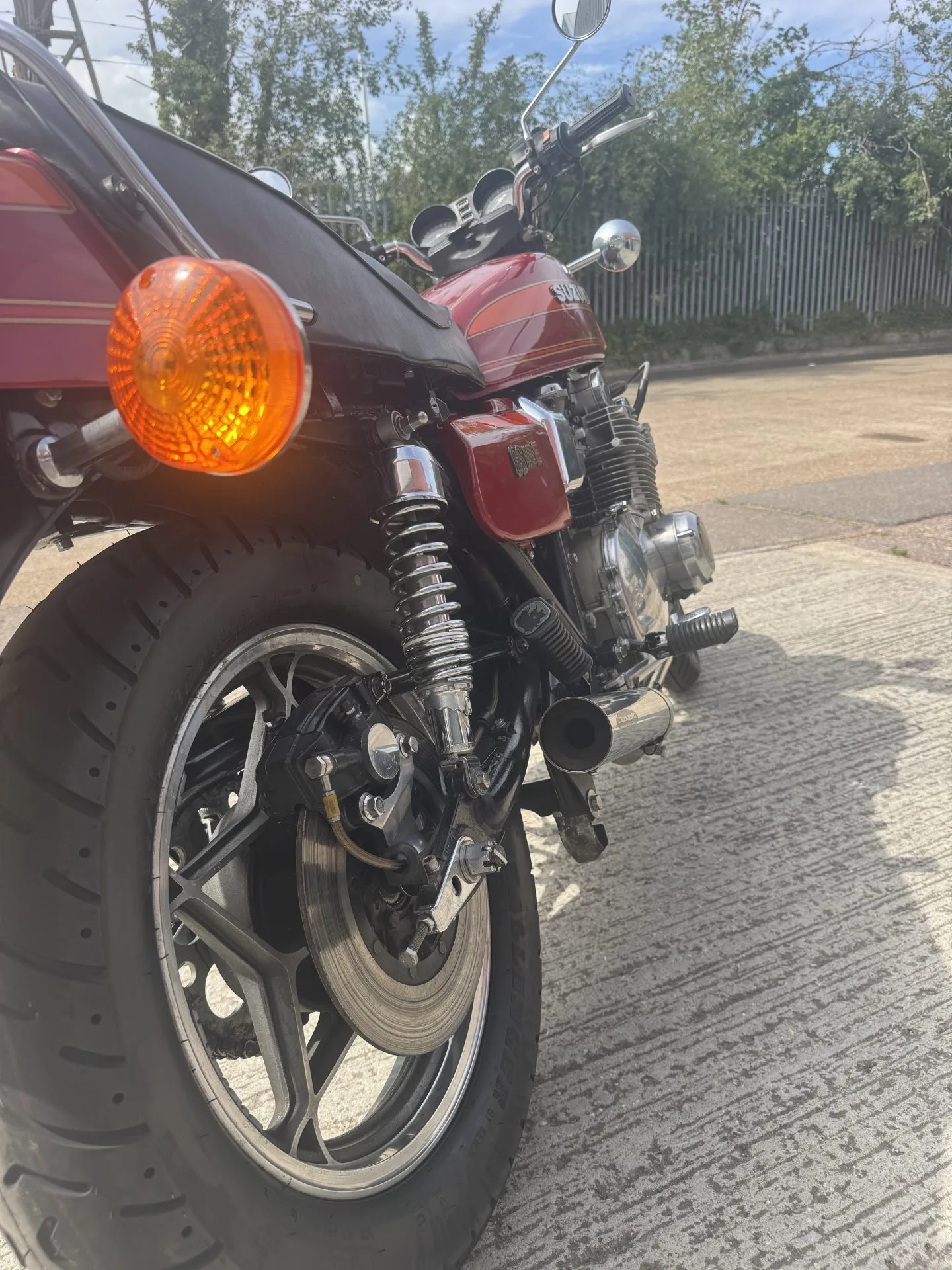 1982 Suzuki GS1000E image 4