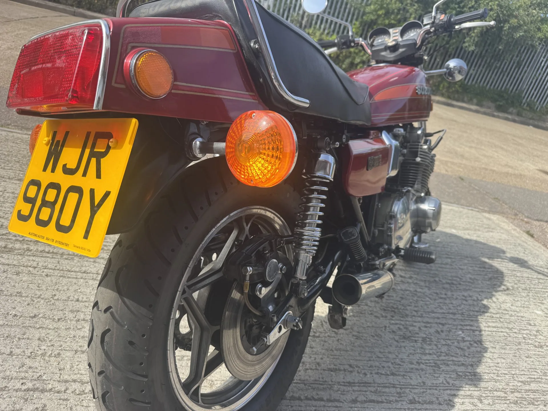 1982 Suzuki GS1000E image 8