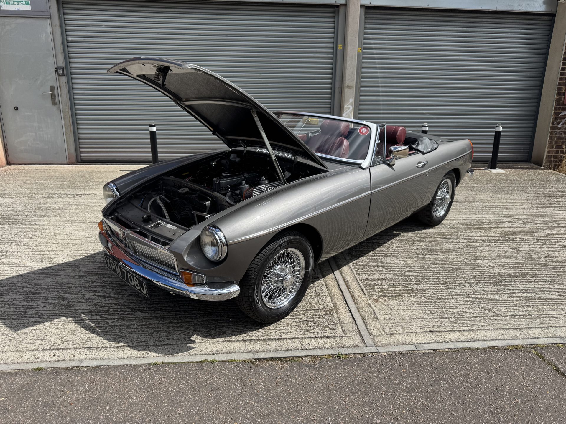 1970 MGB Roadster image 2