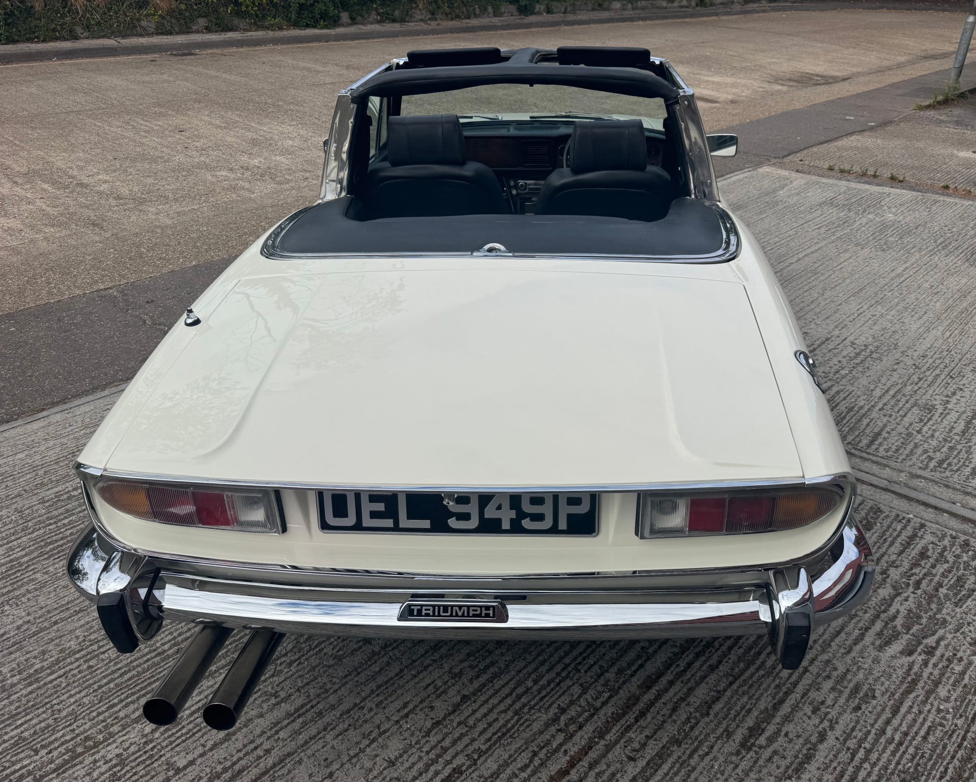 1975 Triumph Stag Mk2 image 2