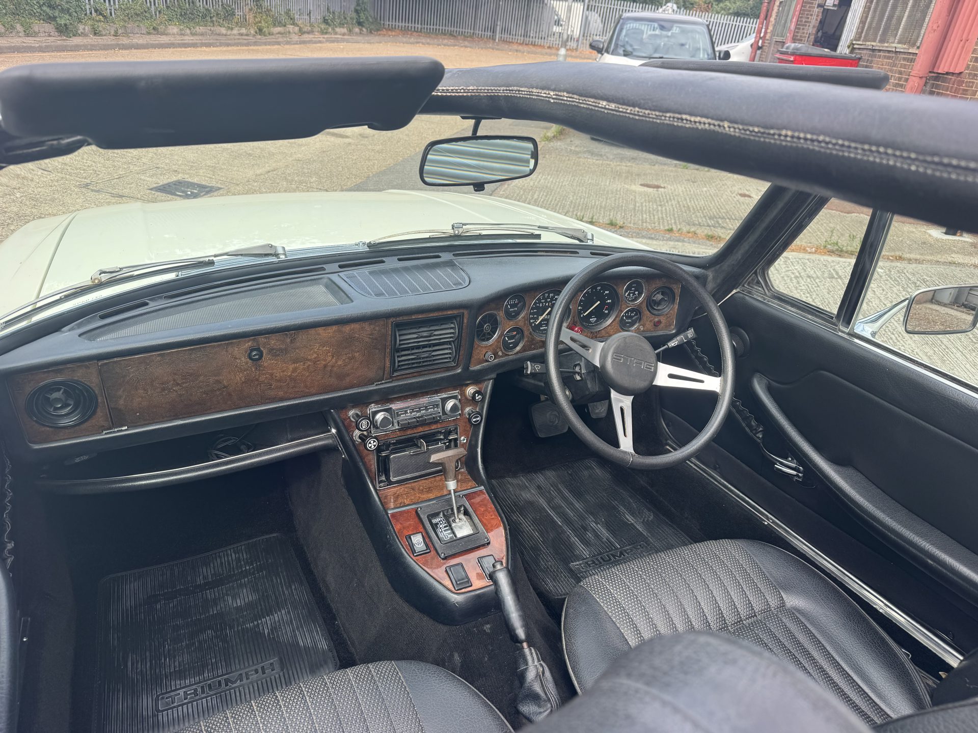 1975 Triumph Stag Mk2 image 20